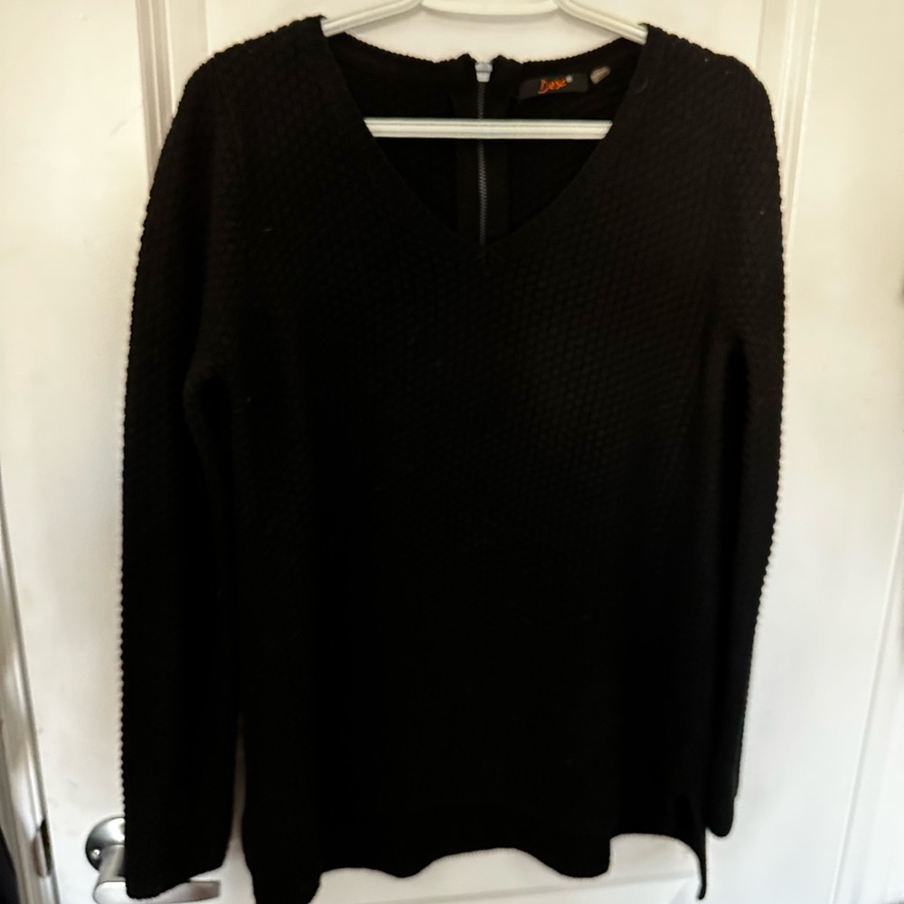 Black Dex Jumper